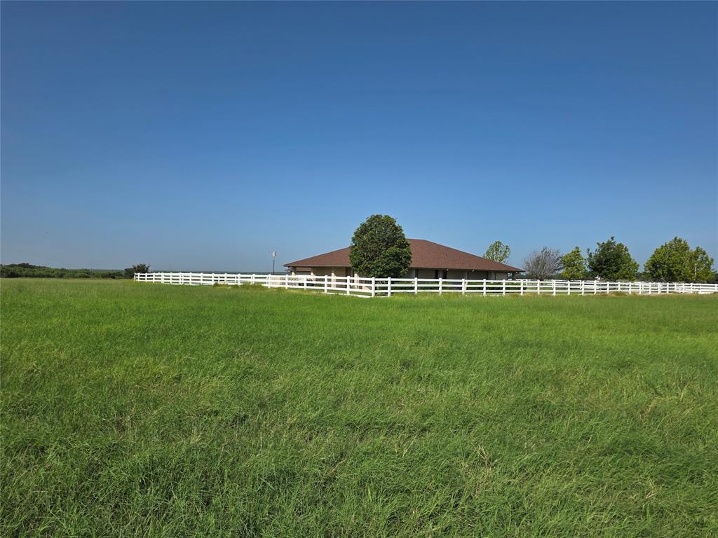 2195 Fm-585 Property Photo 23