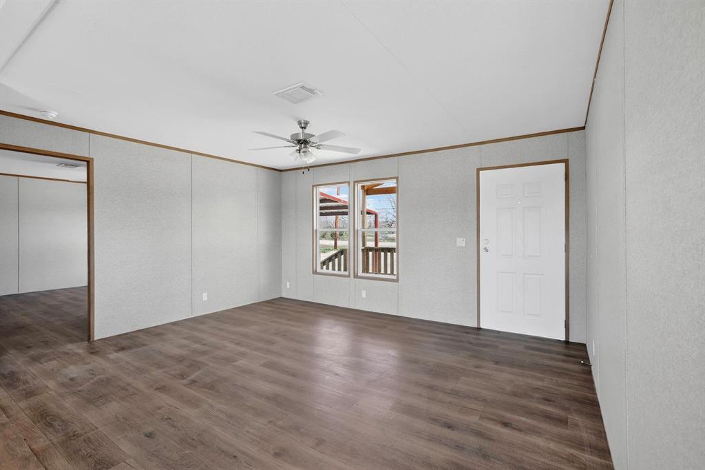 309 Rhett Court Property Photo 5