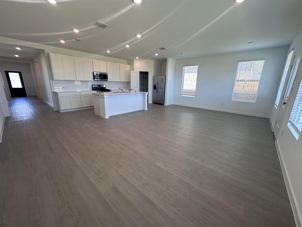 3408 Caspian Drive Property Photo 3