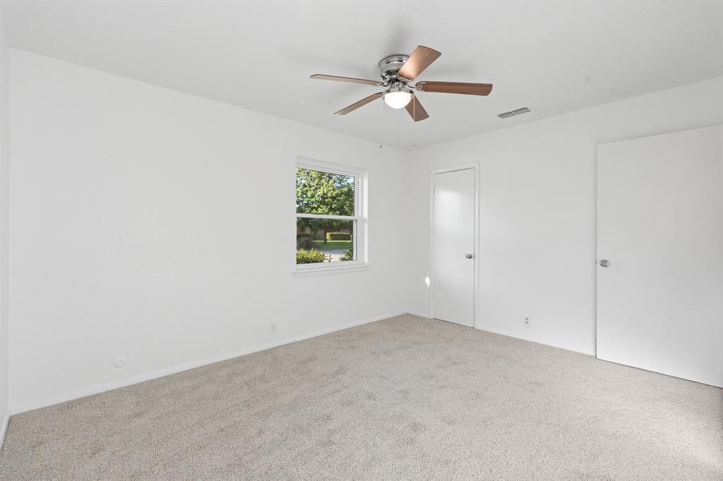 1206 Hemphill Drive Property Photo 19
