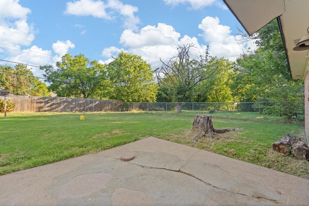 1206 Hemphill Drive Property Photo 22