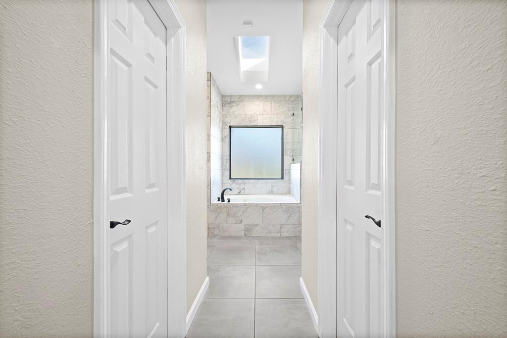 894 Tate Street Property Photo 20