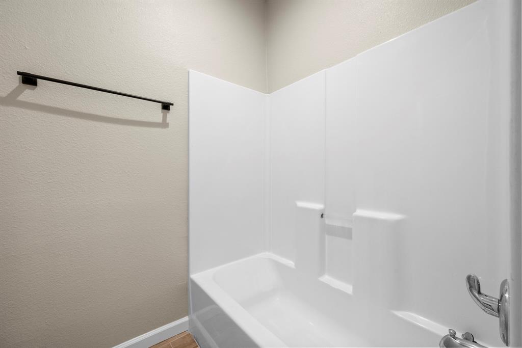 894 Tate Street Property Photo 27