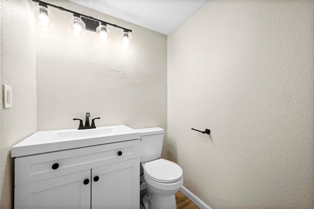 894 Tate Street Property Photo 37
