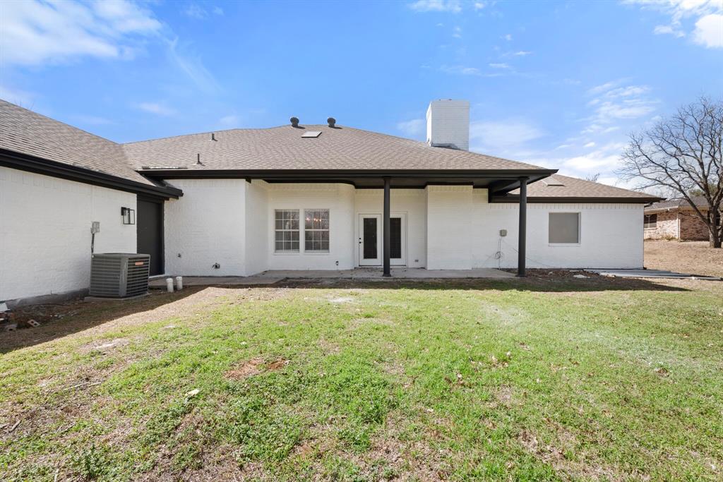 894 Tate Street Property Photo 39