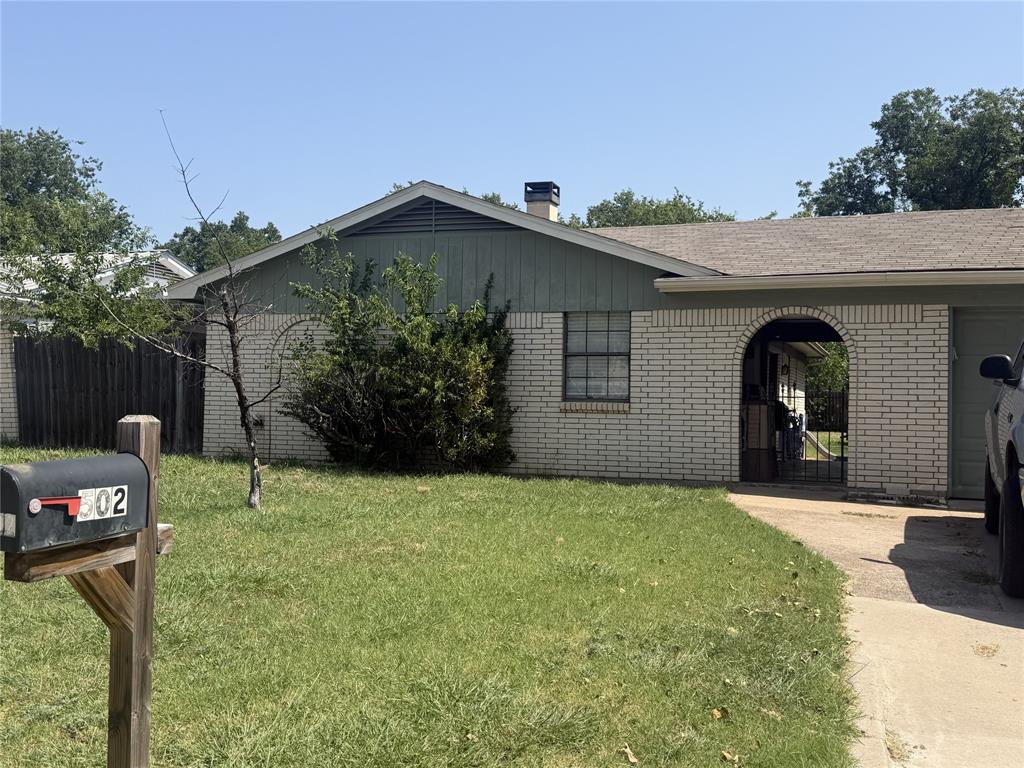 502 Nancy Drive Property Photo 2