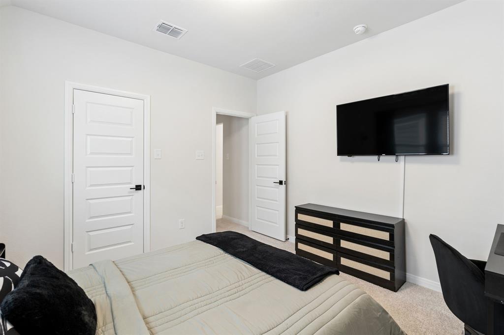 4121 Blackbird Avenue Property Photo 28