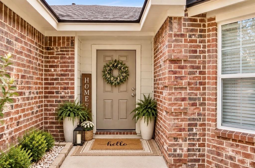 5828 Pearl Oyster Lane Property Photo 1