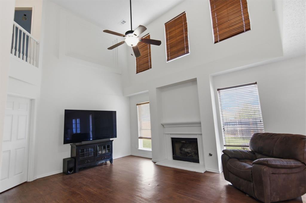 740 Cardinal Drive Property Photo 5