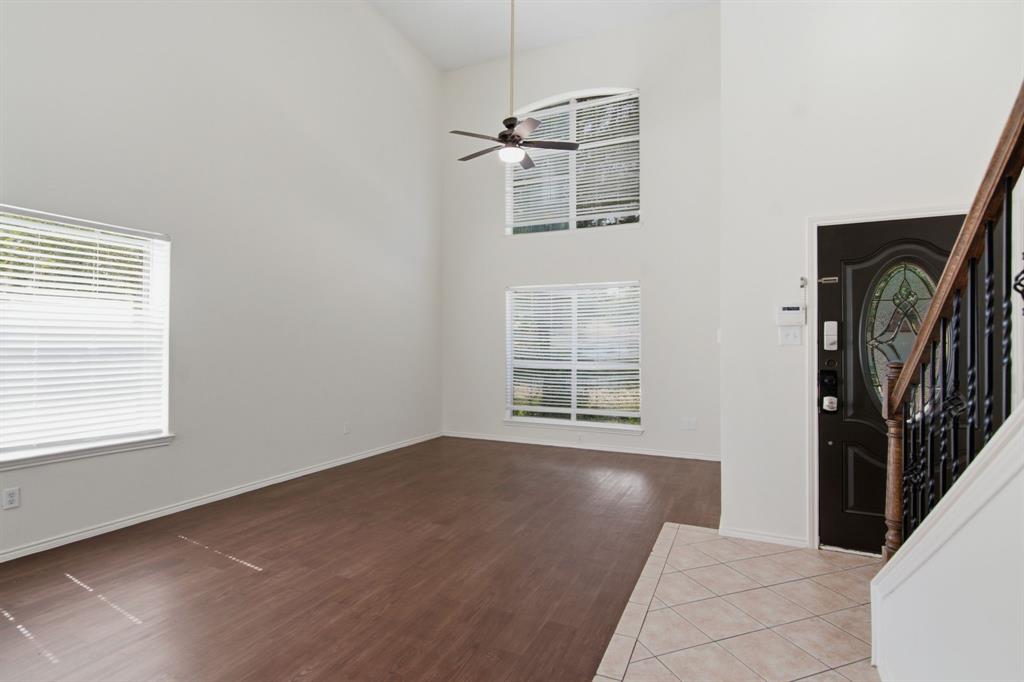 740 Cardinal Drive Property Photo 8