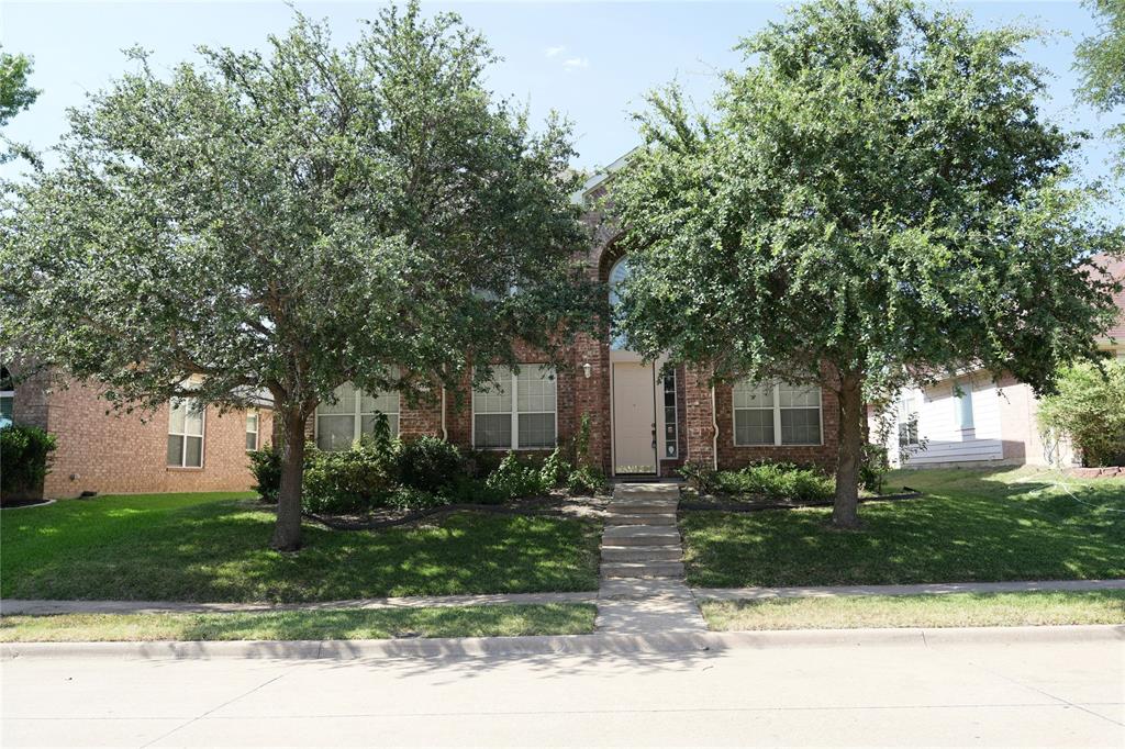 2032 Fox Glen Drive Property Photo 1