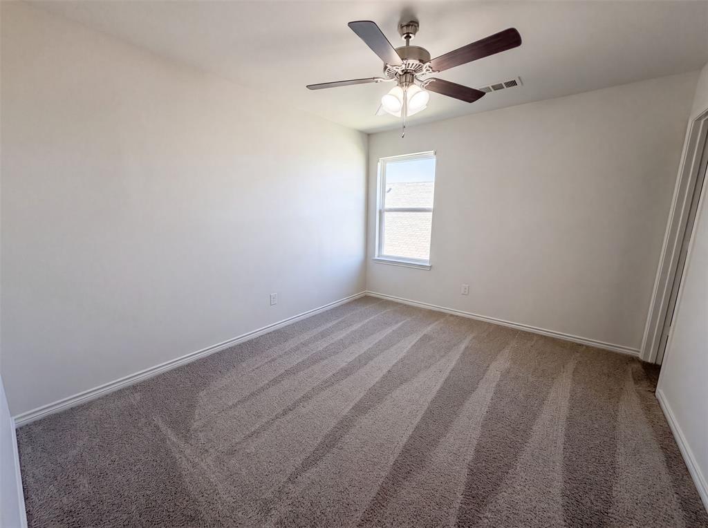 1713 Blue Jay Drive Property Photo 9
