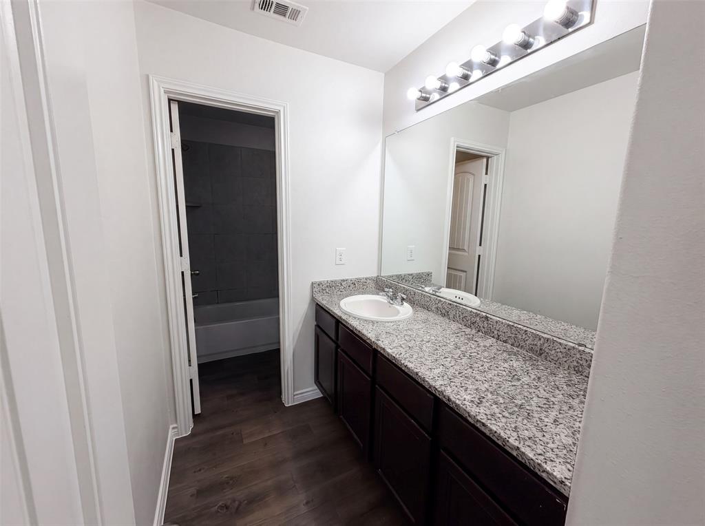1713 Blue Jay Drive Property Photo 15