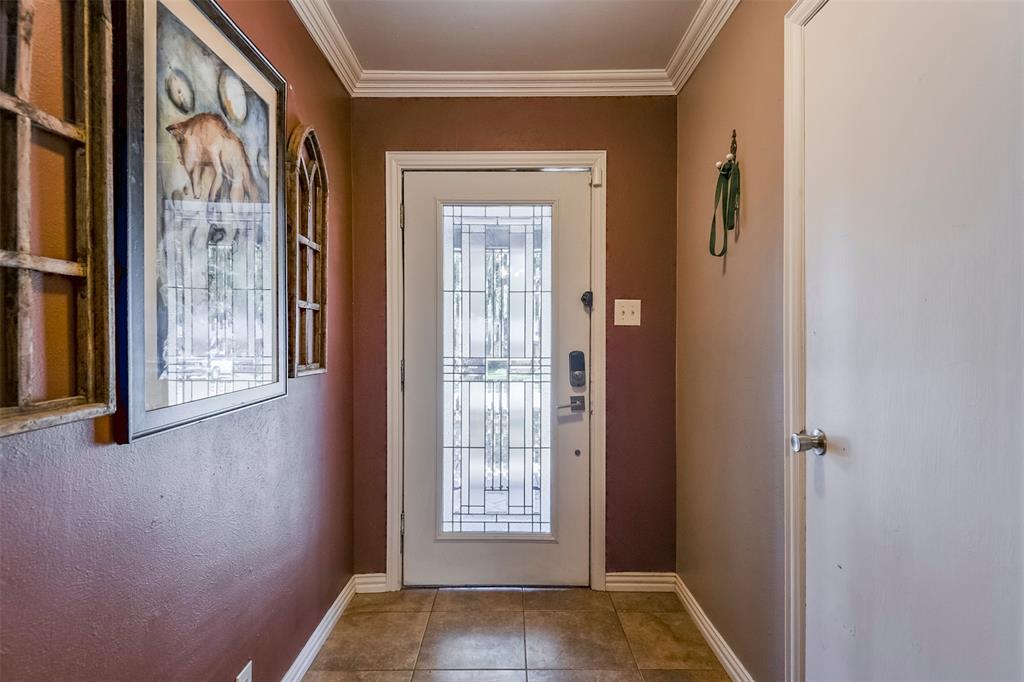 7028 Willis Avenue Property Photo 3