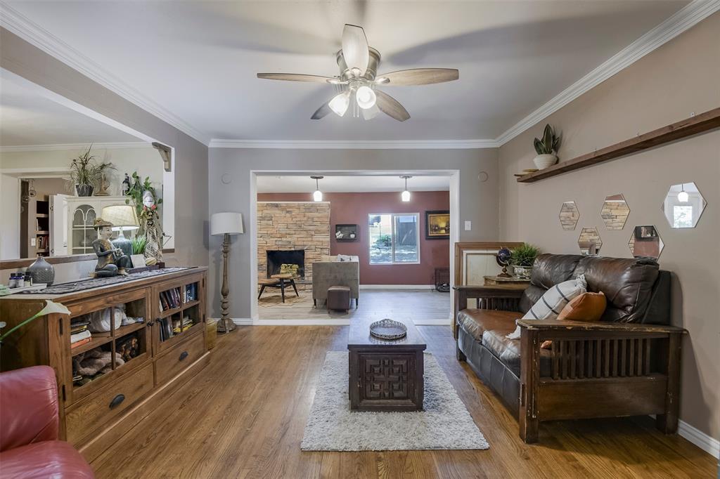 7028 Willis Avenue Property Photo 4