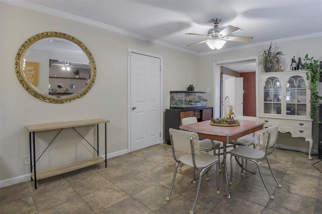 7028 Willis Avenue Property Photo 12