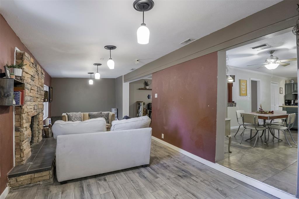 7028 Willis Avenue Property Photo 17
