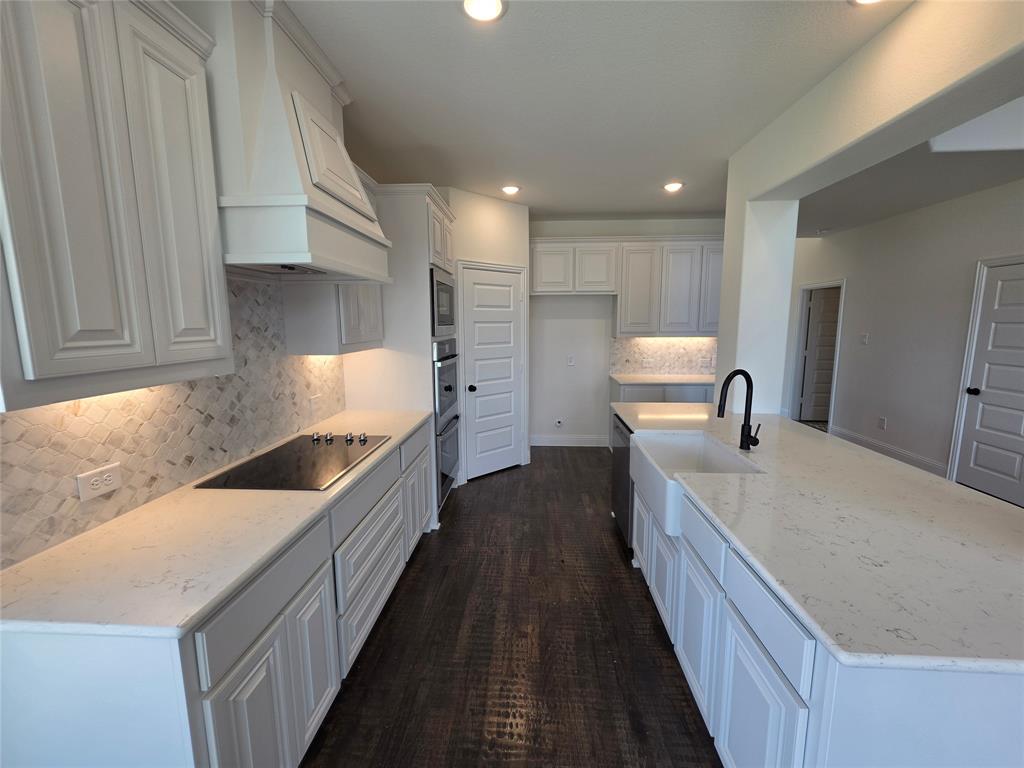 1321 Enloe Road Property Photo 10