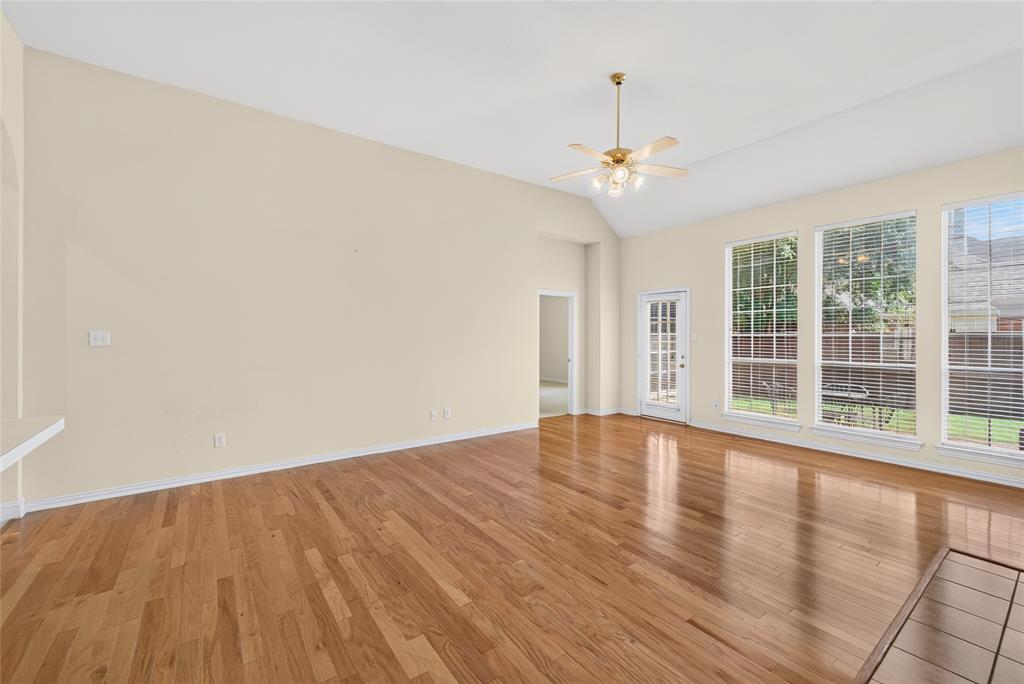 6777 Gatewick Drive Property Photo 3
