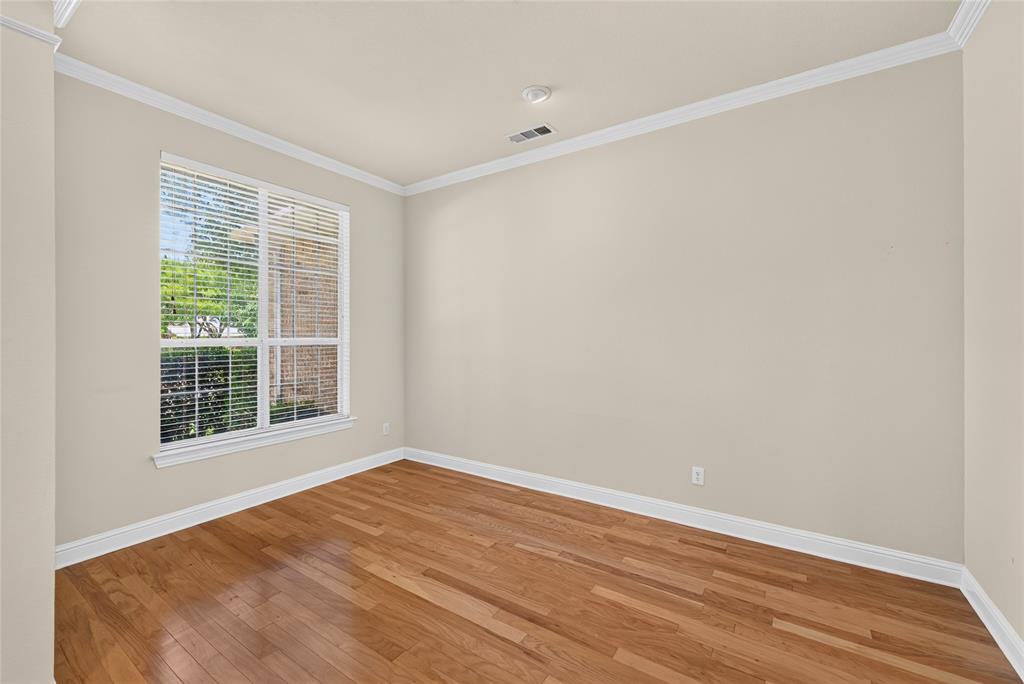 6777 Gatewick Drive Property Photo 8