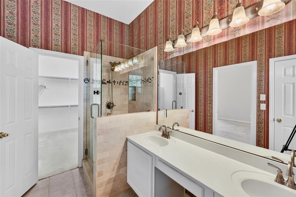 6777 Gatewick Drive Property Photo 18