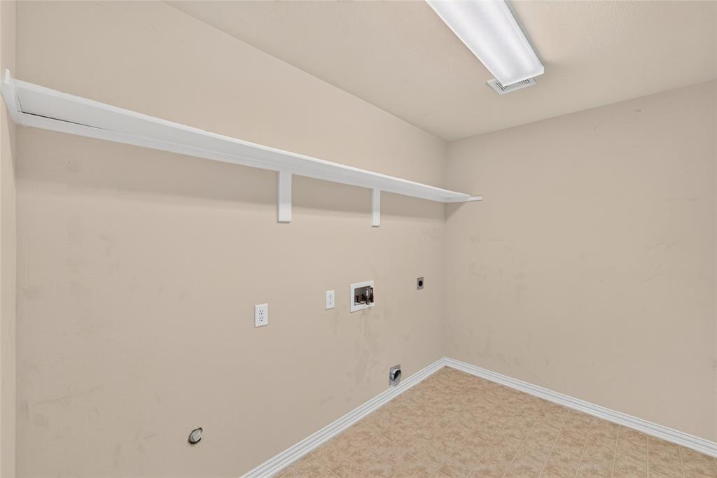 6777 Gatewick Drive Property Photo 22