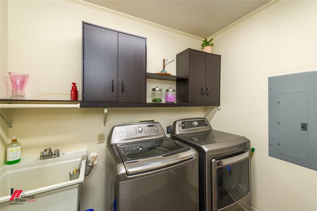 175 Richard Avenue Property Photo 15