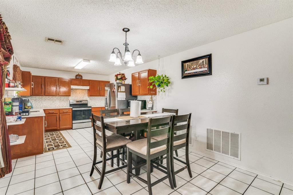 1313 Forbes Drive Property Photo 4