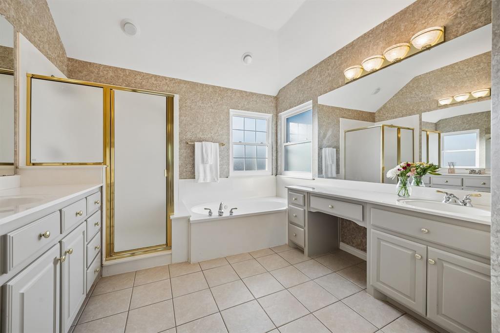2713 Greenview Drive Property Photo 25