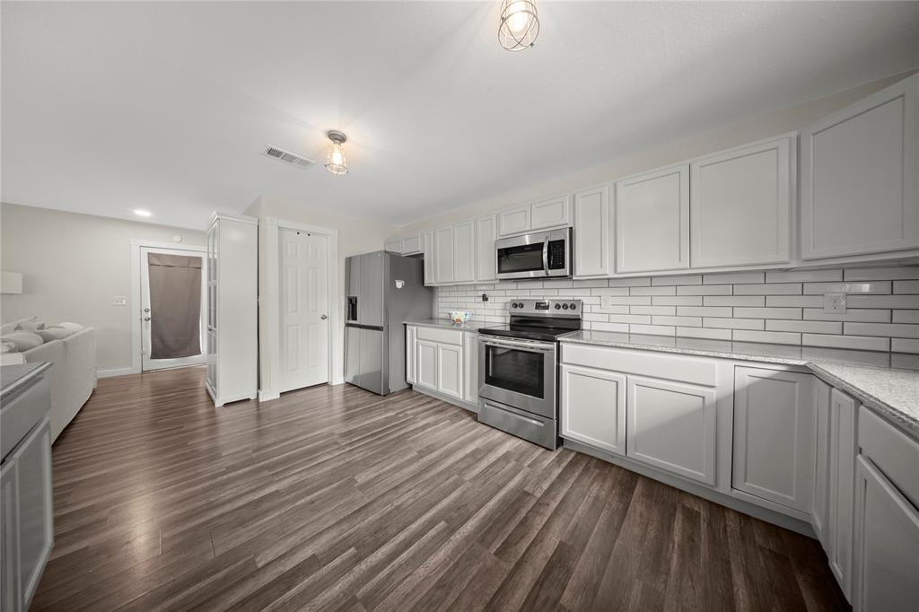 3535 Virginia Boulevard Property Photo 11