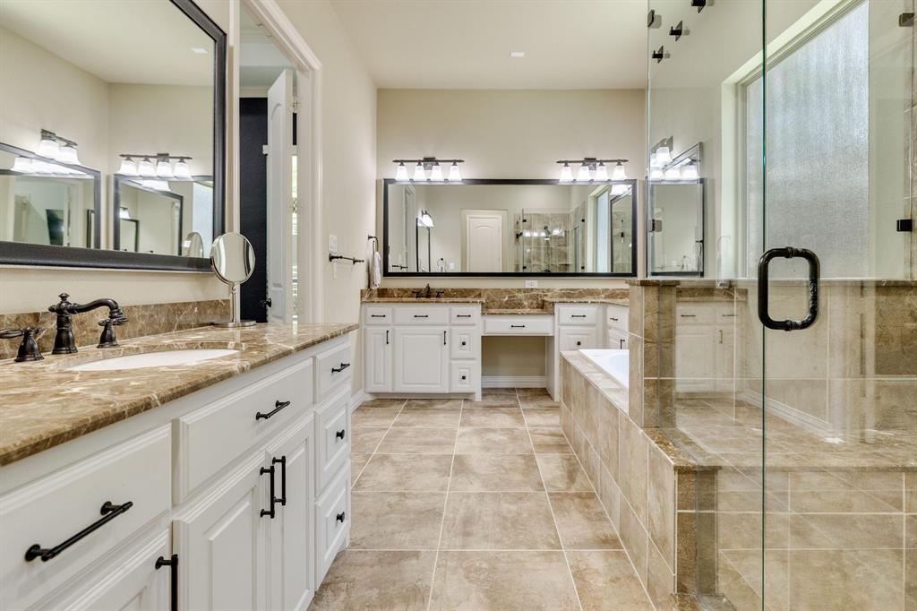 2029 N Hill Drive Property Photo 24