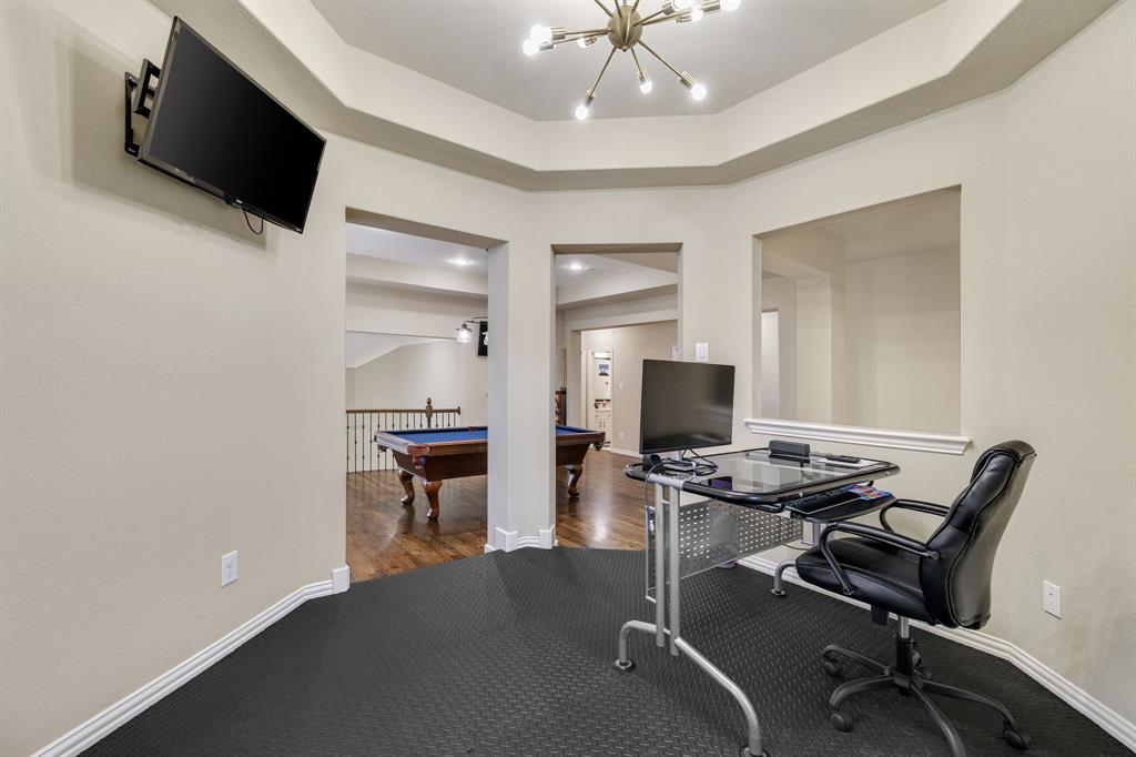 2029 N Hill Drive Property Photo 37