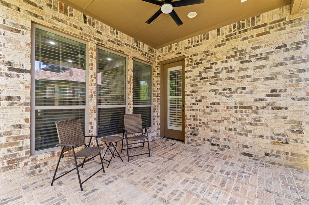 2029 N Hill Drive Property Photo 38