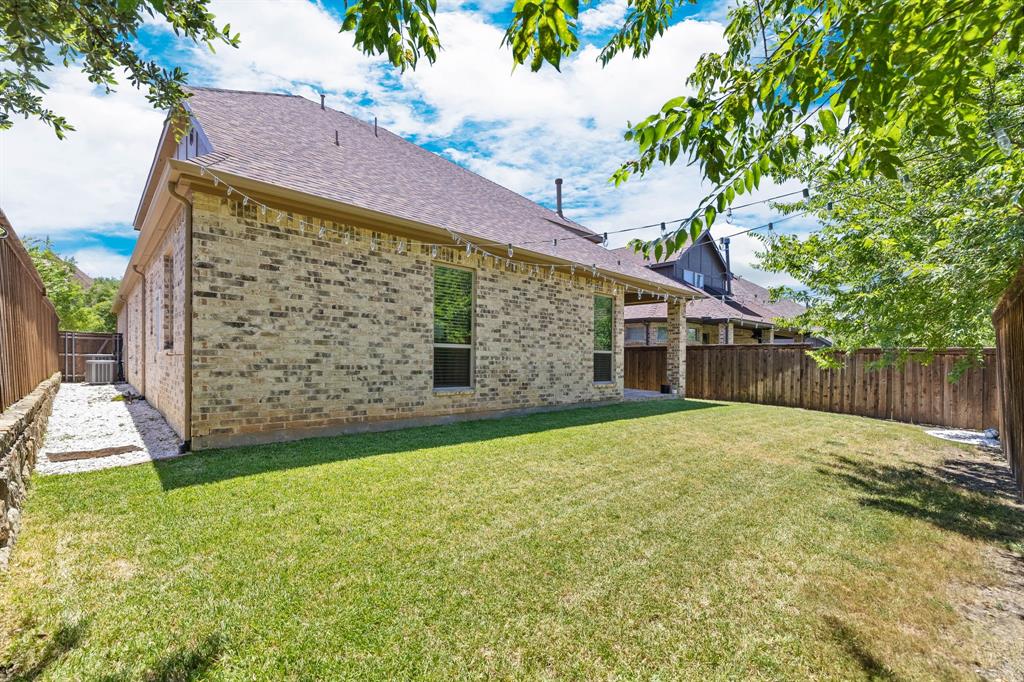 2029 N Hill Drive Property Photo 40