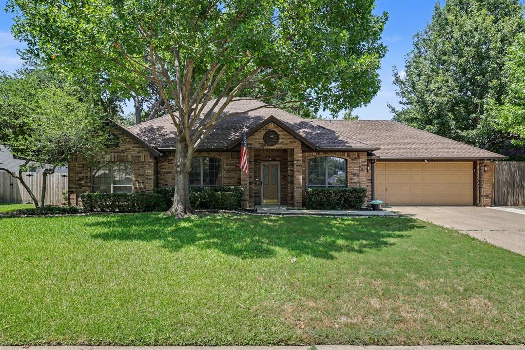 2421 Cornell Drive Property Photo 1