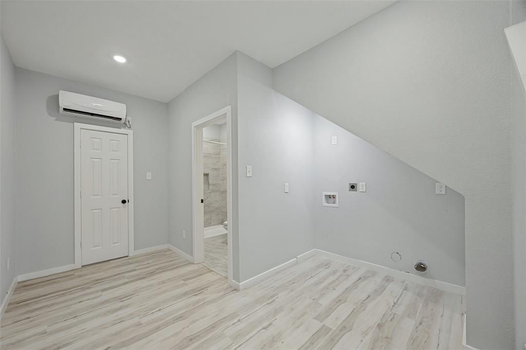 7186 State Highway 24 Property Photo 9