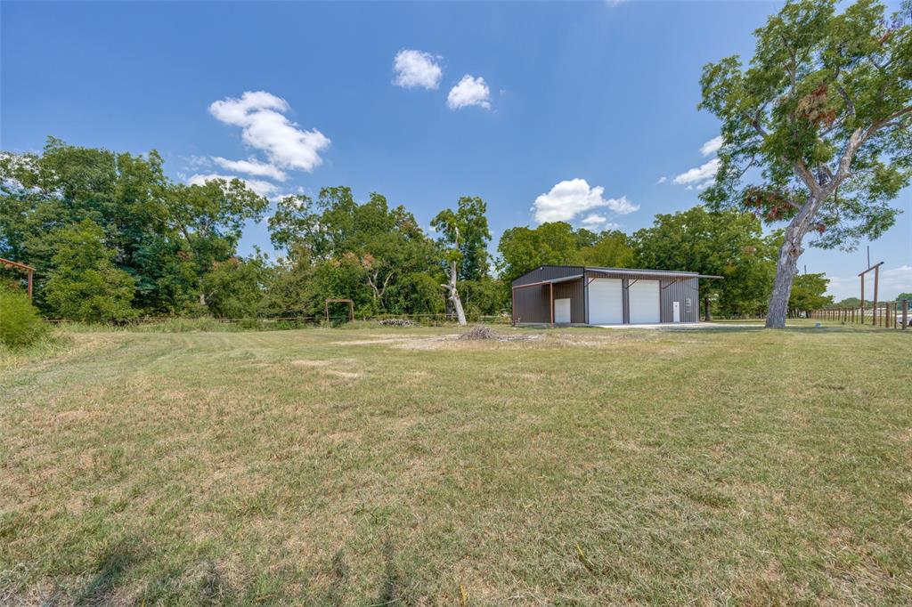 7186 State Highway 24 Property Photo 24