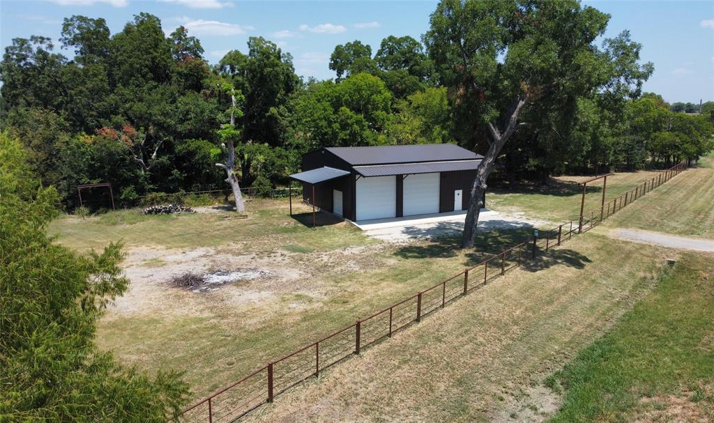 7186 State Highway 24 Property Photo 28