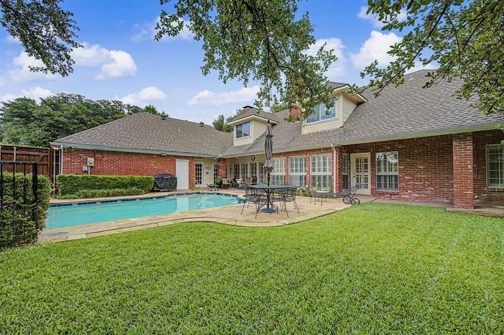 5831 London Lane Property Photo 1