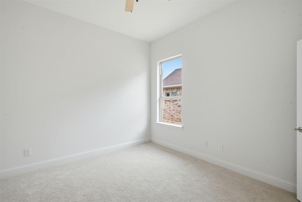 680 Jennings Lane Property Photo 27