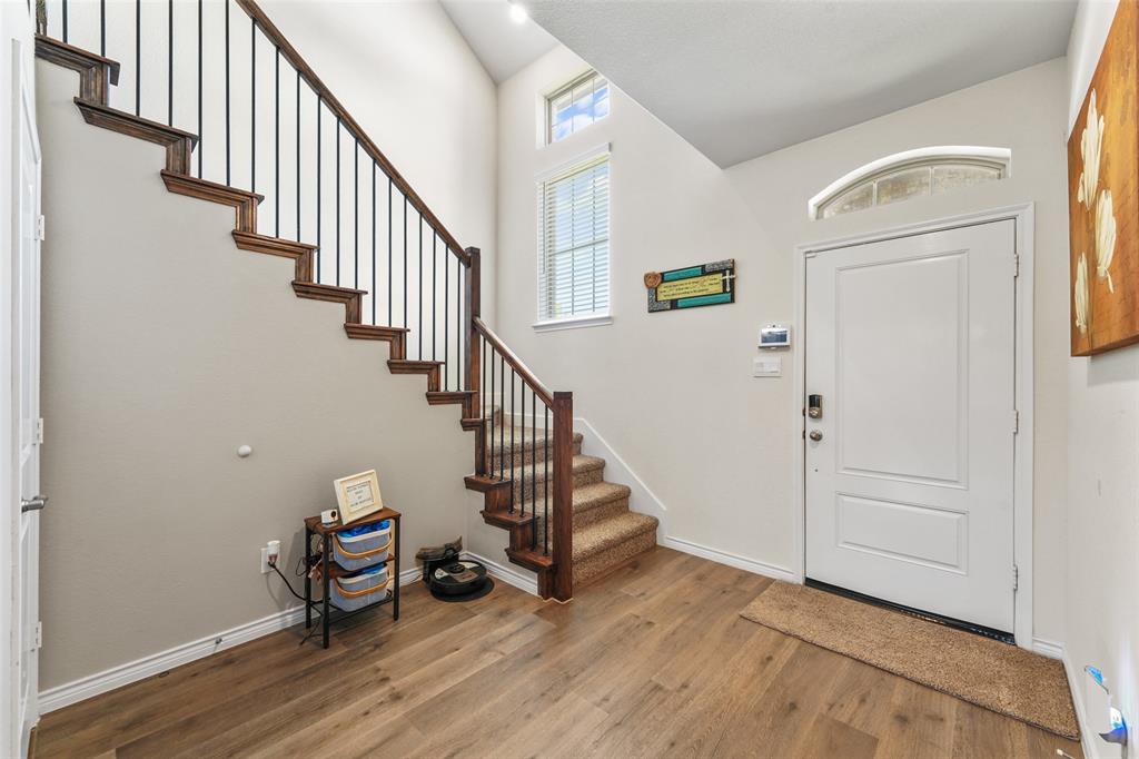 10608 Plumlee Lane Property Photo 4