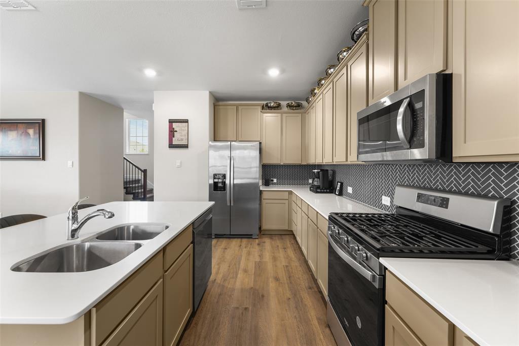 10608 Plumlee Lane Property Photo 7