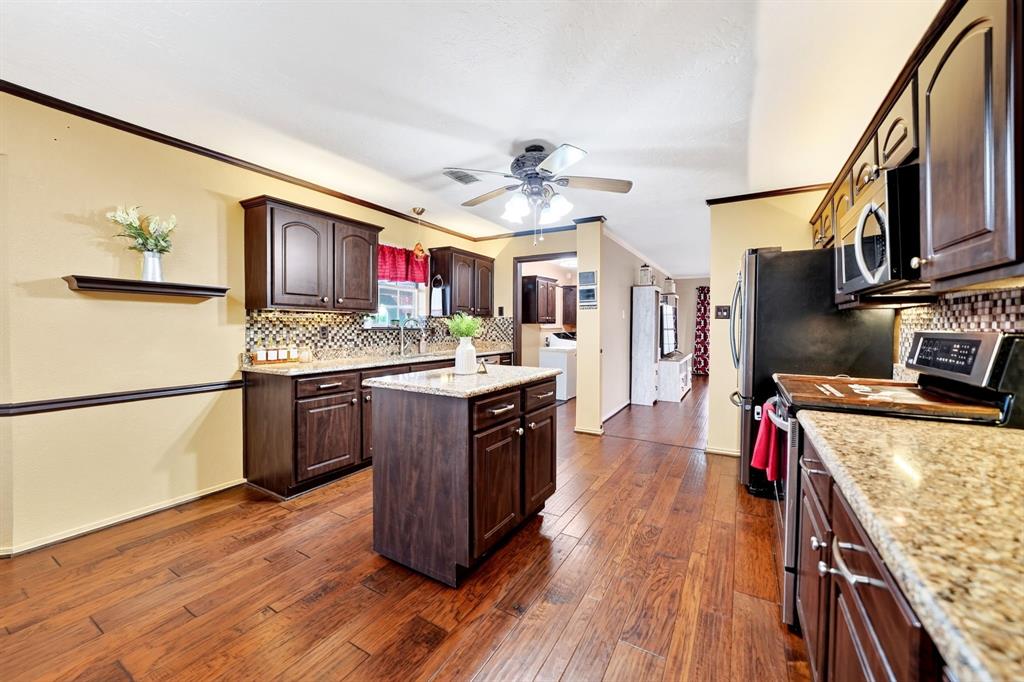 403 Sunset Drive Property Photo 18