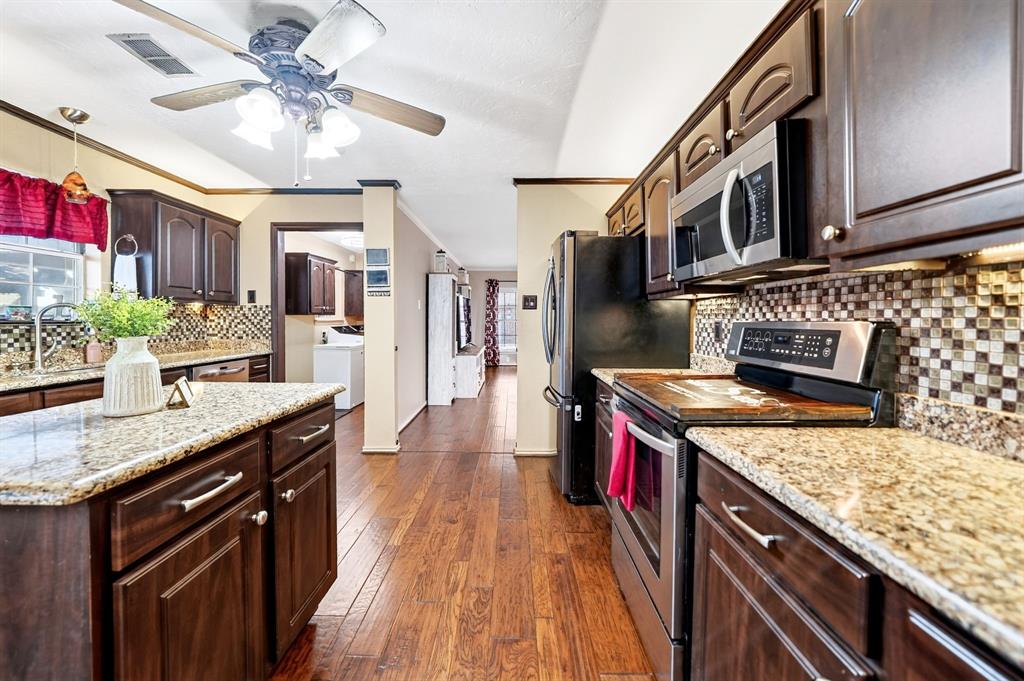 403 Sunset Drive Property Photo 19