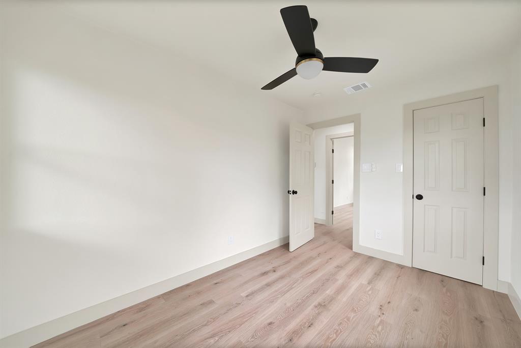 6729 Wallis Road Property Photo 28