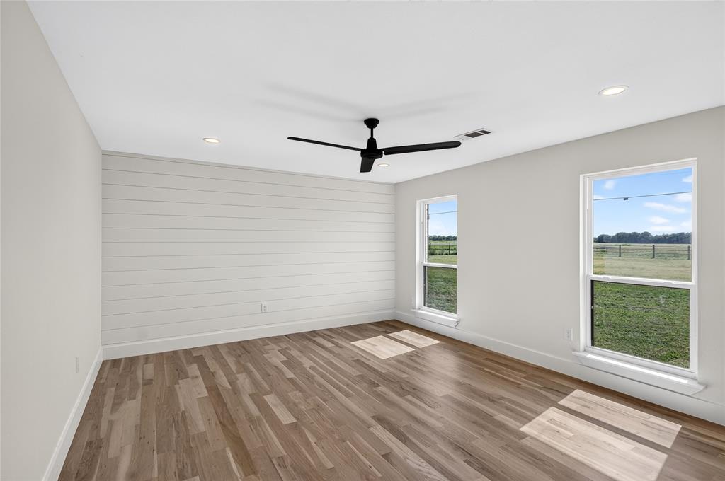15166 Fm 3133 Property Photo 17