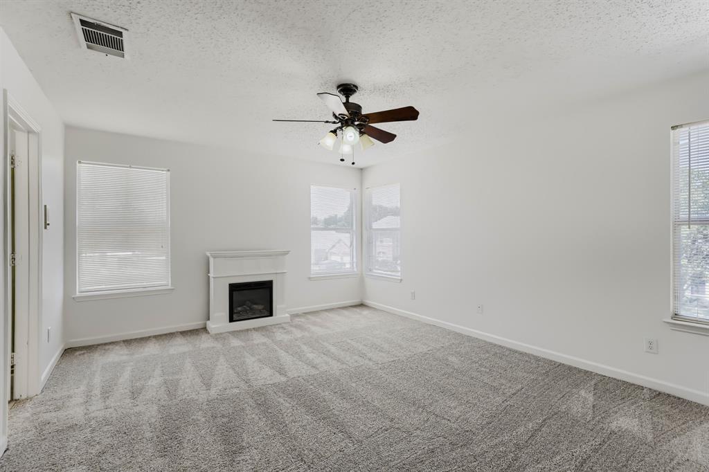 5602 Vista Park Lane Property Photo 9