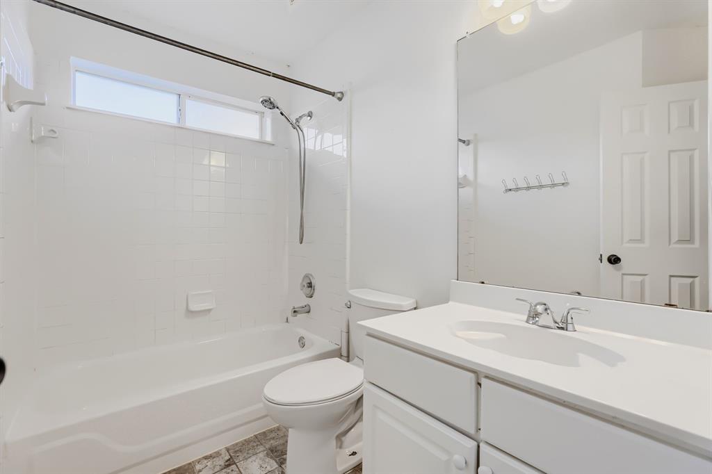 5602 Vista Park Lane Property Photo 23
