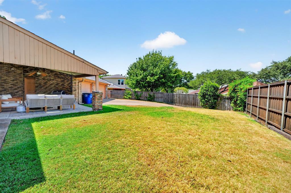 10101 Bridgegate Lane Property Photo 37