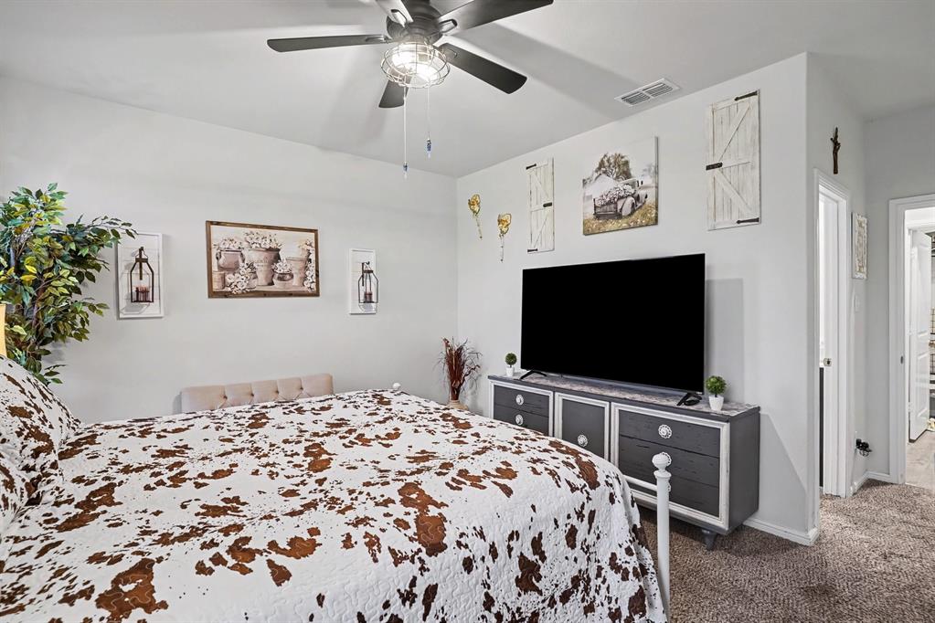 8621 Willowsun Way Property Photo 14